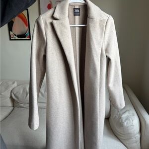 Zara Women's Light Tan Trench Coat